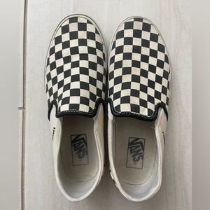 Classic Slip-on checkerboard vans